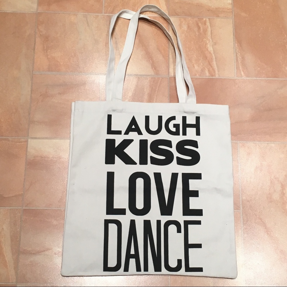 NWOT Forever 21 Laugh Kiss Love Dance Graphic Basic Canvas Bag